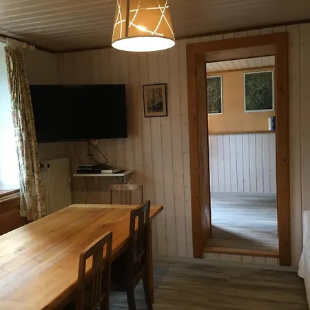 Apartment Dans Chalet Gryon